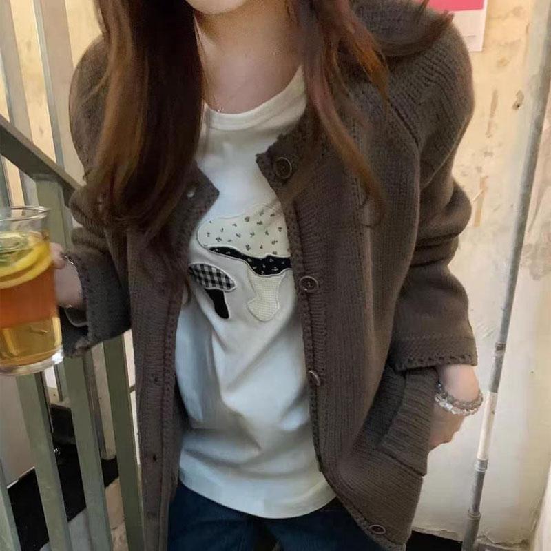 Stilvoller Basic Uni-Strickcardigan Damenbekleidung Lässig Rundhalsausschnitt Herbst Winter Locker Einreiher Koreanische Pullover