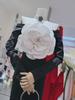 2024 Jarní bílé květinové šaty s rozparkem na lemu a dlouhými rukávy na jedno rameno