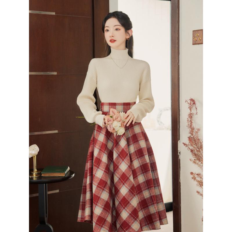 Dámský pletený svetr s vysokým límcem a vlněná áčková sukně Sweet Salt Style Podzim/Zima 2024