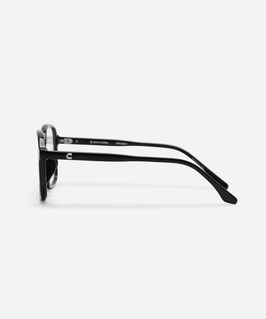 Neotelia Sagon · Black