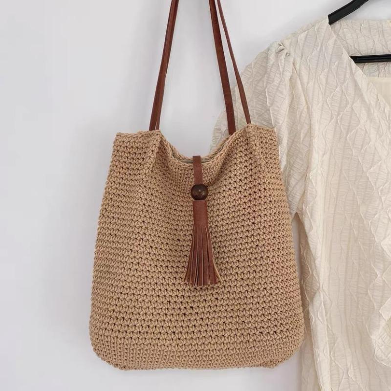 New cotton thread tassel straw woven bag handwoven bag underarm shoulder bag women's handheld women's bag vacation beach bag
