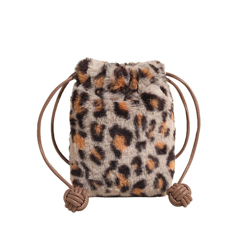 Air-packed Fashion Shoulder Bag Casual Versatile Women's Bag