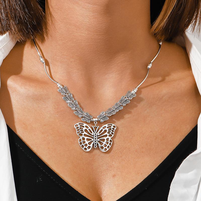 Aihua Böhmen Türkis Stein Halskette für Damen Choker Collier Femme Handgefertigte Ethnische Anhänger Halsketten Statement Schmuck