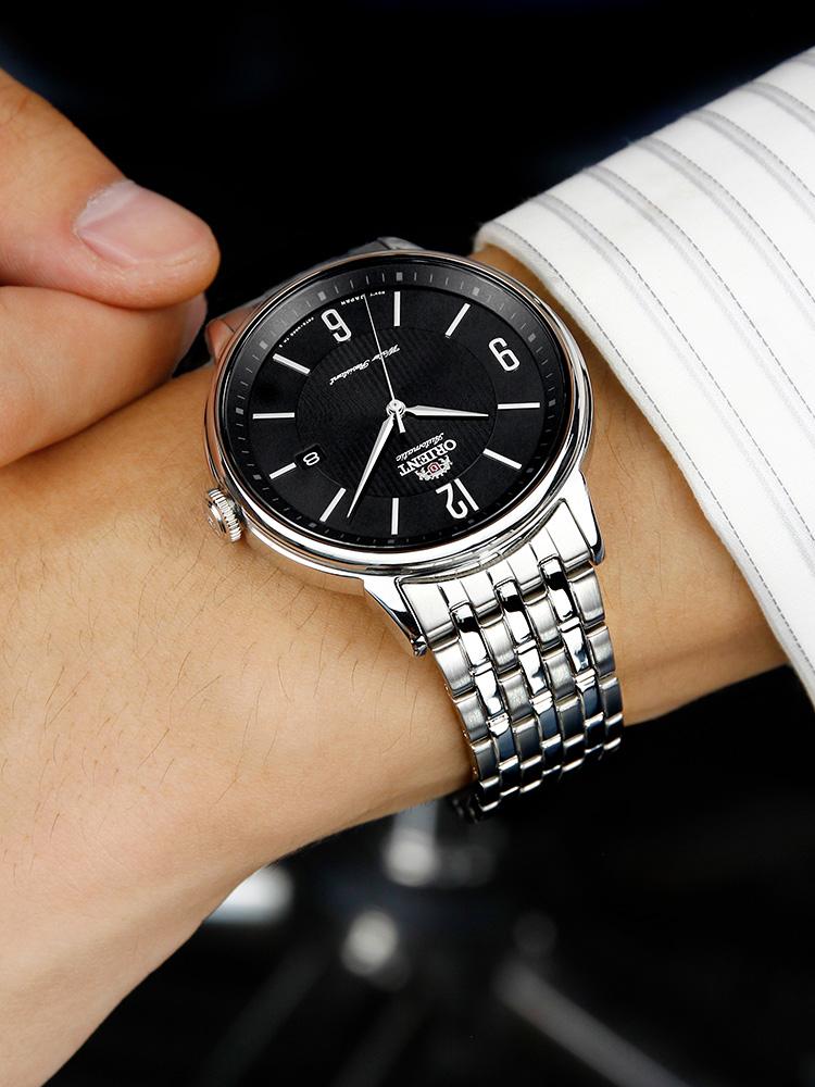 Reloj de Hombre Acero Inoxidable, Movimiento Automático, Indicador de Fecha, Resistencia al Agua 50m y Cristal de Zafiro.
