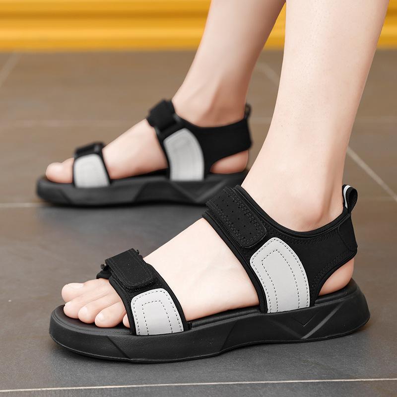Beach Sandals Men'S Summer Sports Wind Light Velcro Cool Slippers Can Be Worn Outside The Car Men'S Slippers
