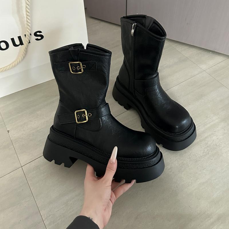 Black British style small man heightened thick-soled Martin boots women's 2025 new autumn retro trousers short boots