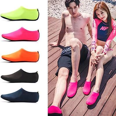 Unisex Wasserschuhe Schwimmen Tauchen Socken Sommer Aqua Strand Sandale Flacher Schuh Meer rutschfeste Sneaker Socken Slipper für Männer Frauen