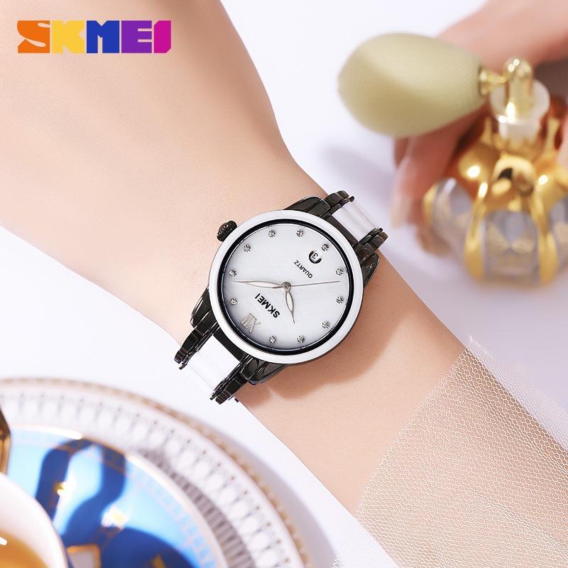 New Quartz Watch Ladies Niche Premium Waterproof Student Ladies Watch