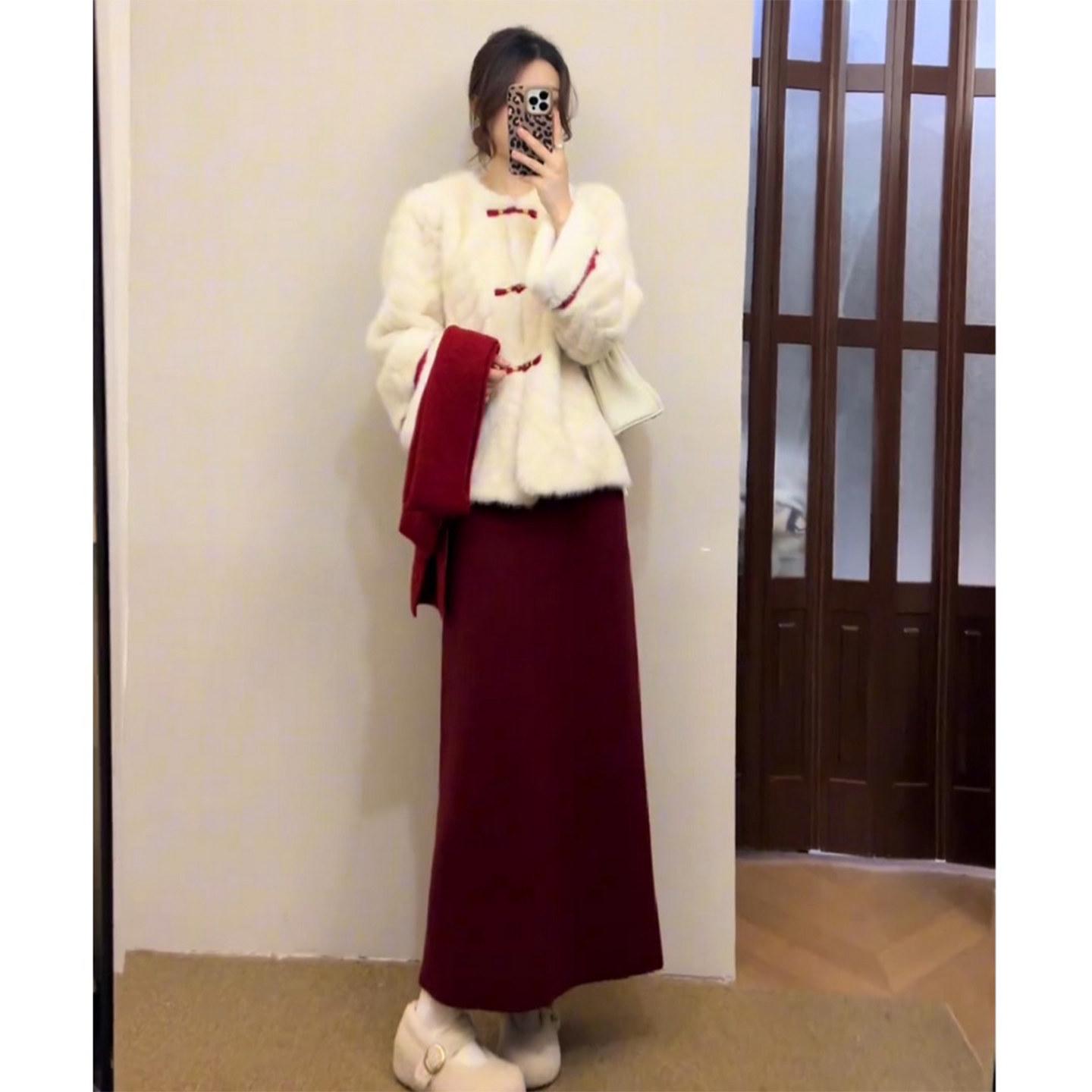 

Winter New Year Outfit: Stylish Versatile Two-Piece Set with Jacket and Slimming Skirt M [95-105 lbs]