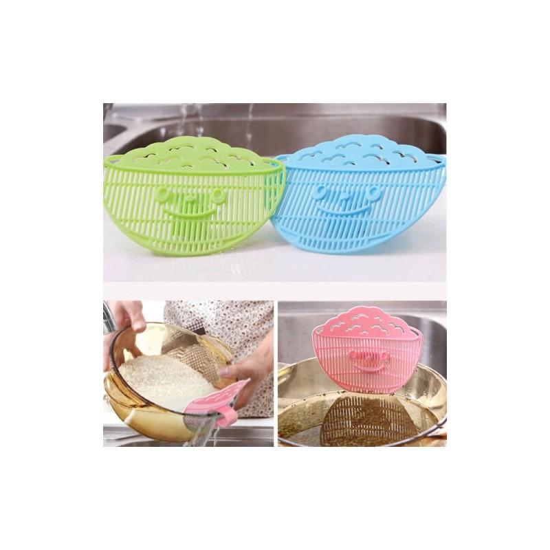 Plastic Smile Face Kitchen Food Filter With Clamp For Fruits And Vegetables Cleaning