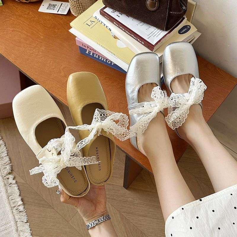 French temperament bag head half bow lace slippers women's outer wear 2025 spring new Xiaoxiangfeng square head sandals