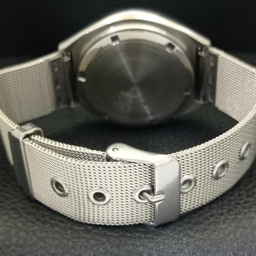 SEIKO 5 AUTOMATIC VINTAGE 7009A JAPAN MENS ARABIC BLUE DIAL WATCH a702116-5 R208-a702116