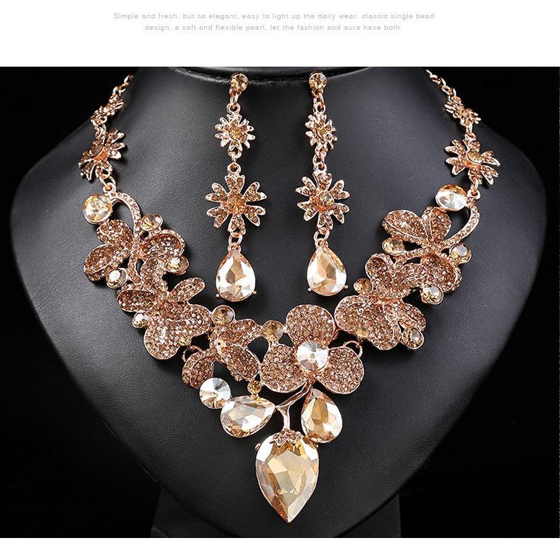 Exaggerated Retro Necklace Earrings Two-Piece Women'S Evening Dress Banquet Gemstone Accessories