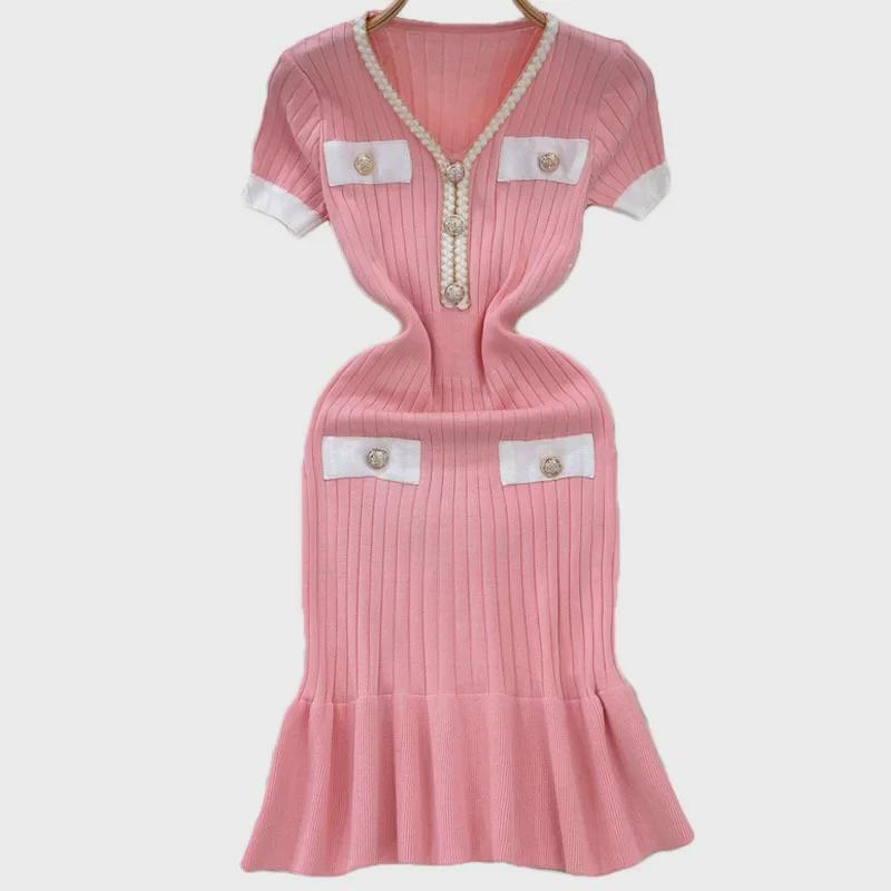 Contrast Color V-Neck Knitted Fishtail Dress