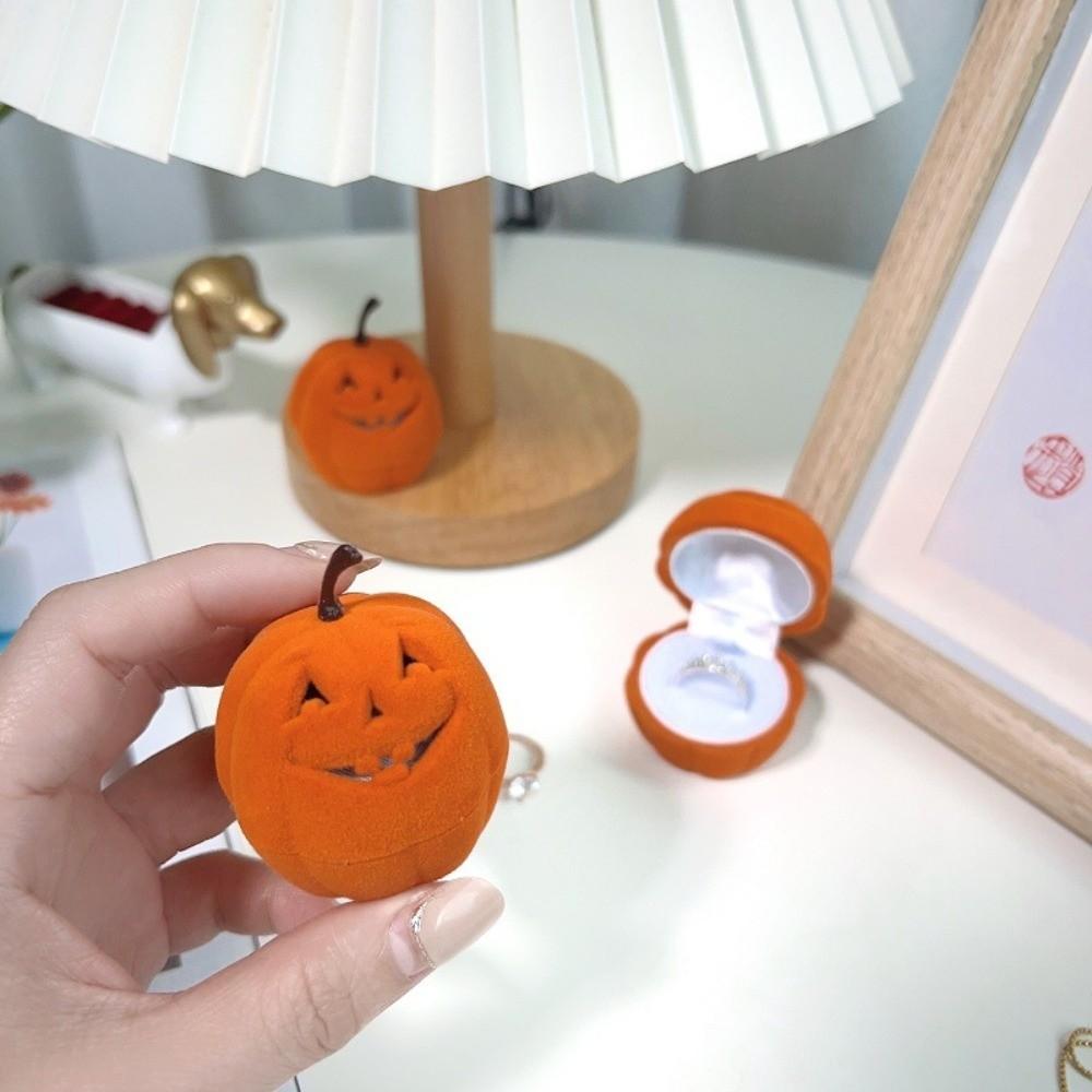Anti-collision Halloween Jewelry Box Wedding Flannel Jewelry Organizer Pumpkin Rings Box  Propose