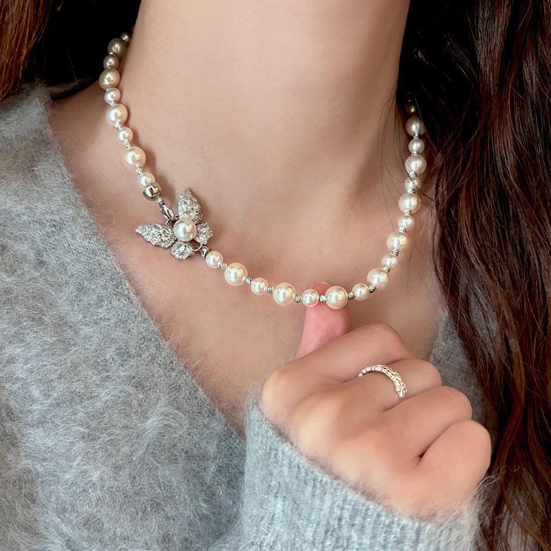 Französischer Barock Unregelmäßige Wassertropfen Perlenkette Leichter Luxus Elegant Temperament Schlüsselbeinkette Vintage Vielseitige Halskette Frauen