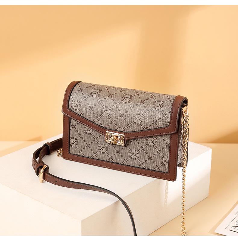 Elegant Monogram Chain Crossbody Bag - Versatile, Stylish, Women's Shoulder Bag