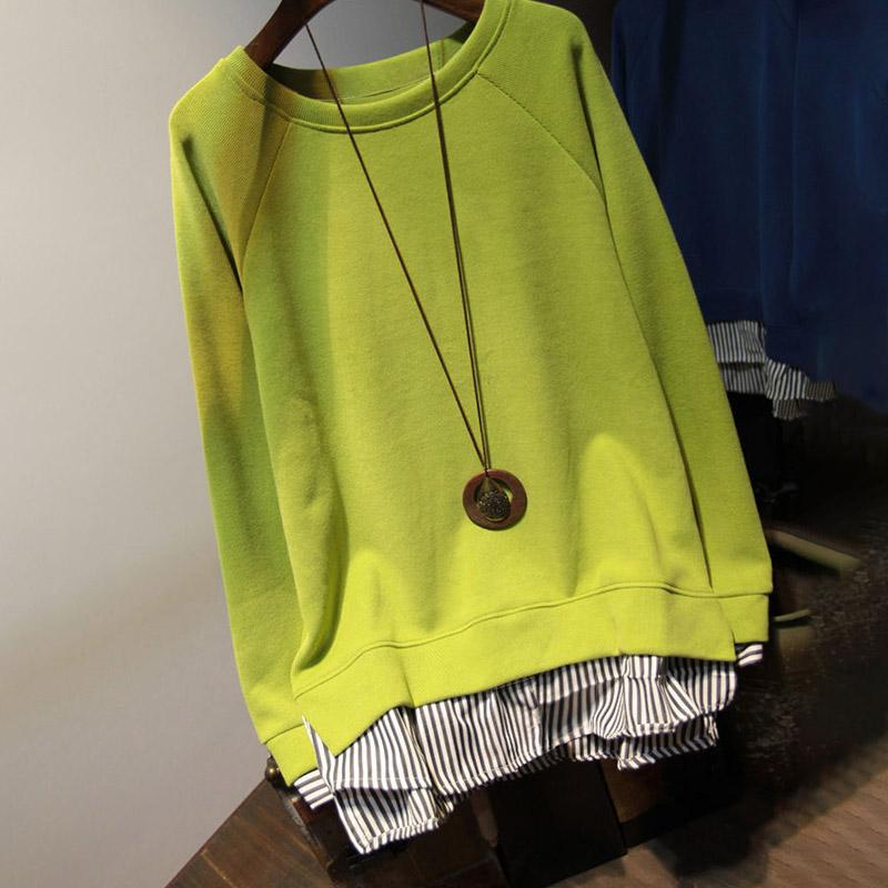 Lockeres Sweatshirt für Damen, Herbst, Fake-Zweiteiler, gestreift, Hunderte von mittellangen, lässigen Rundhals-Tops