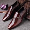 Fashion Popular summer men's hollow breathable leather shoes, comfortable business formal leather shoes, brogue men's suit shoes