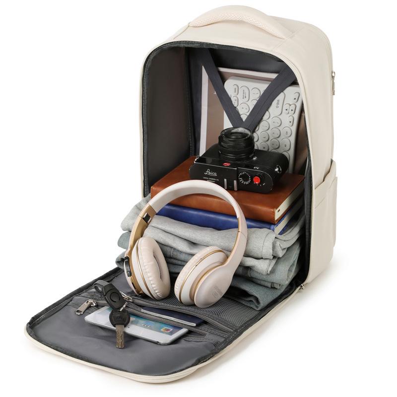 Unisex Large Capacity Lightweight Travel & Business Backpack with Laptop Compartment