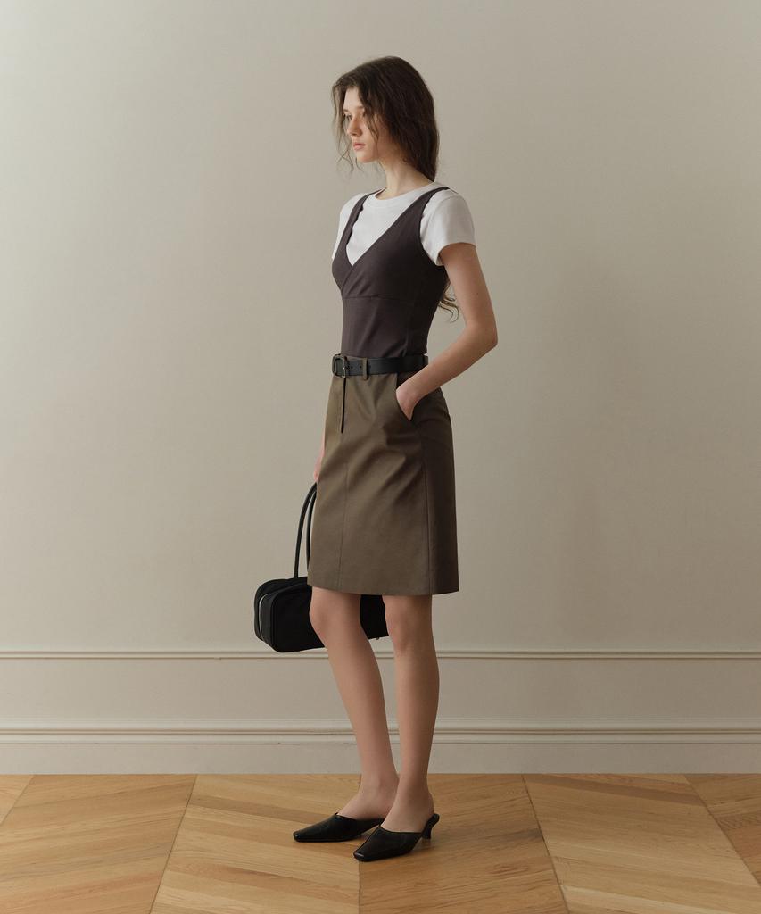 Poyueoaijeuonli Filo Two-Way Sleeveless (Charcoal)