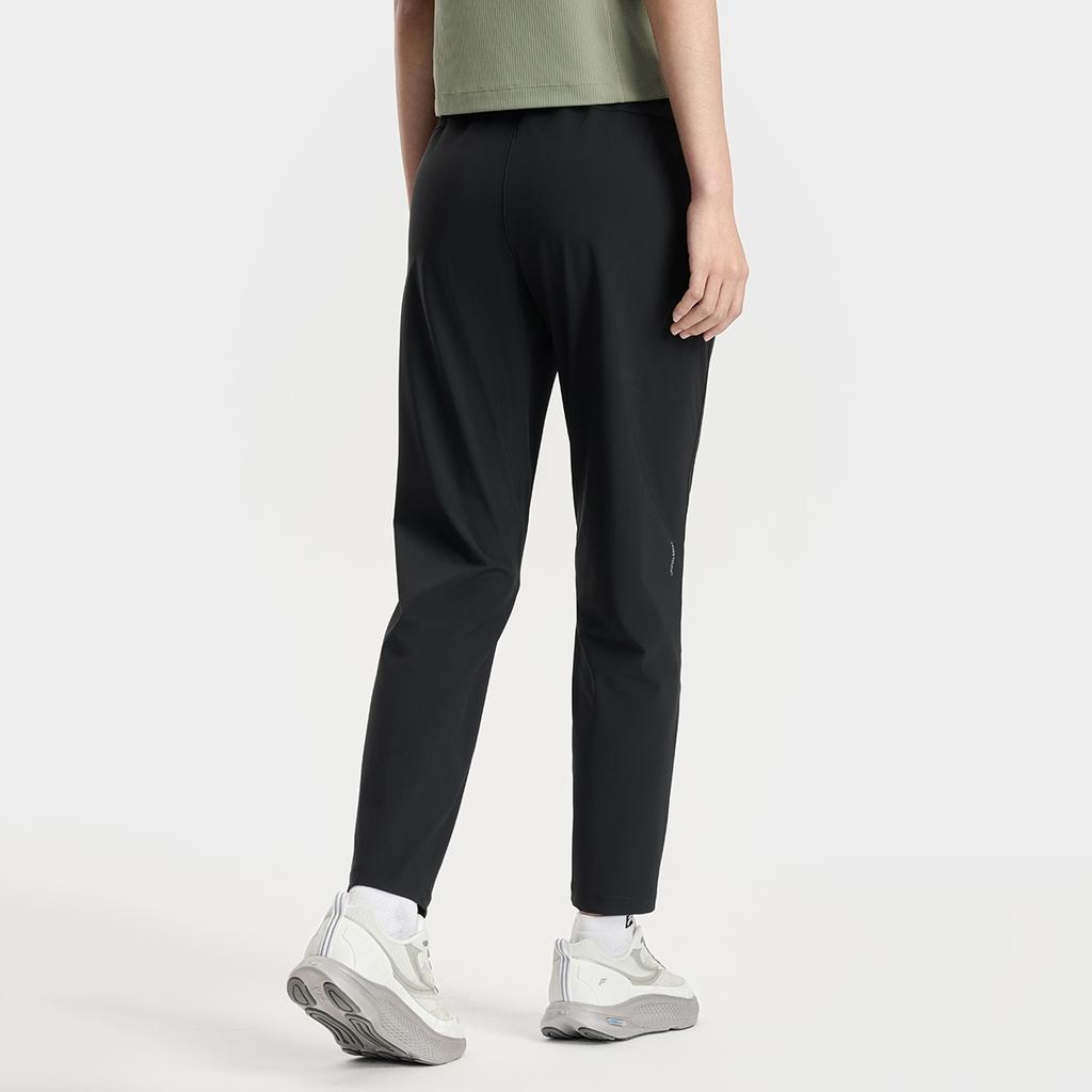 FILA Fitness SS25 Casual Comfortable Versatile Simple Knitted Sports Pants Women bottoms Deep-Black A11W531607F-BK