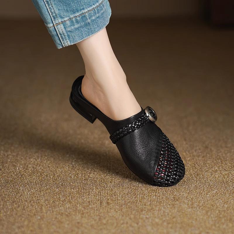 French hollow woven bag head half slippers women's 2025 new summer soft leather square head low heel sandals wear Muller shoes