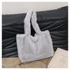 Women Versatile Cute Soft Plush Tote Bag Autumn Winter Faux Fur Shoulder Bag Purses Female Handbags Fluffy Shopper Bag
