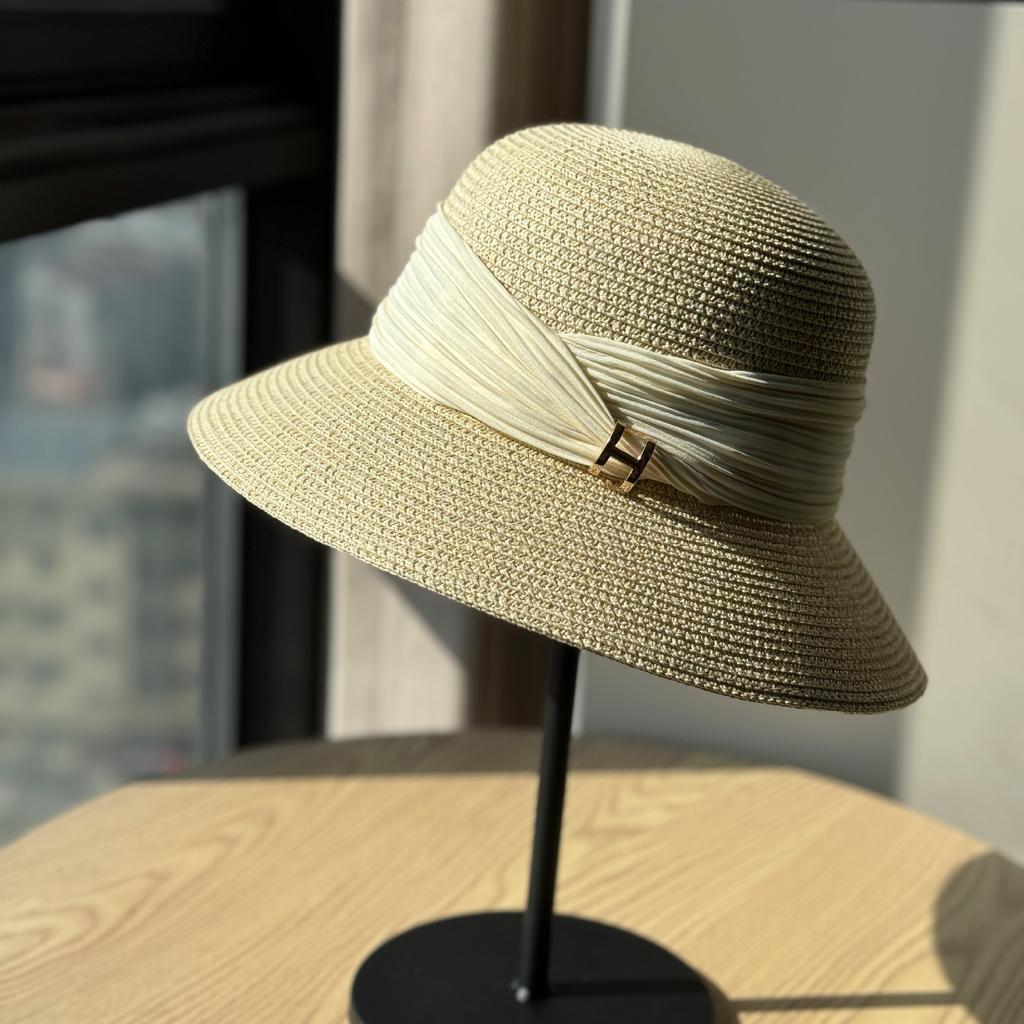 New French Straw Hat Women's Summer Seaside Sun Hat Beach Vacation Basin Hat Shade