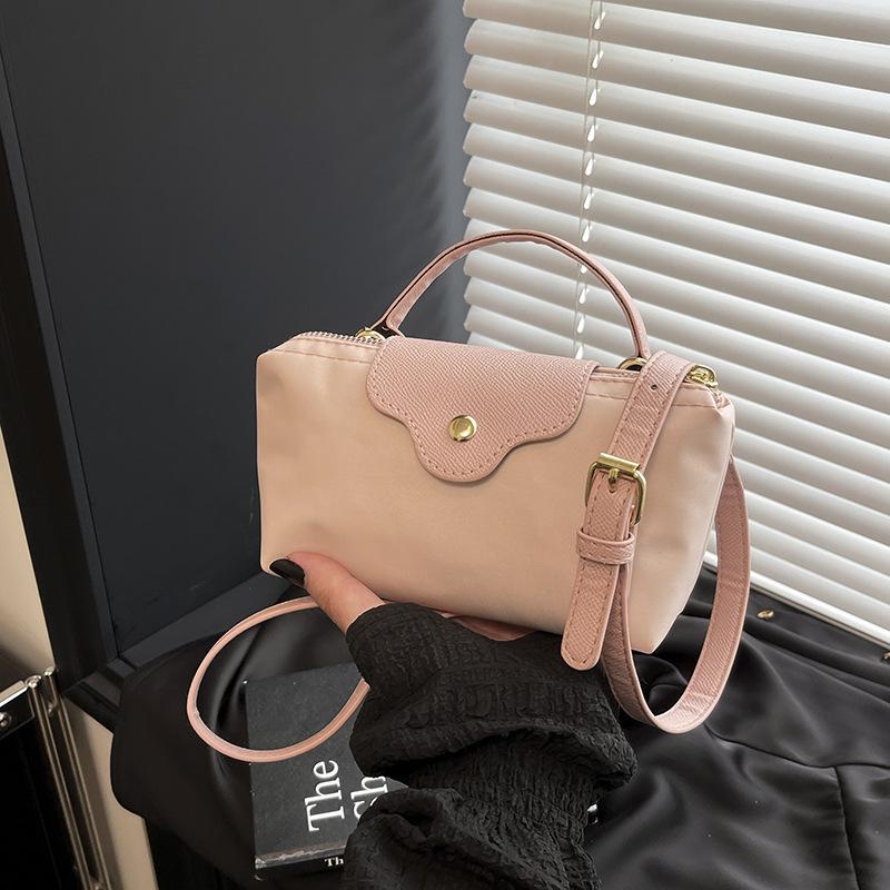 Niche machine bag nylon cloth portable dumpling bag new shoulder crossbody small bag hand change bag tide