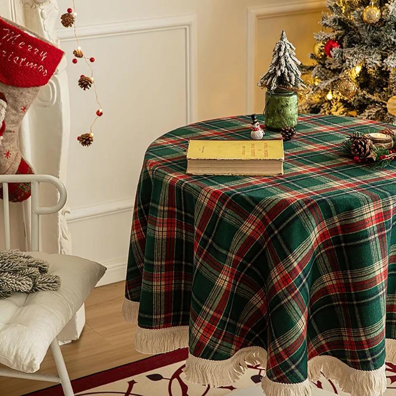 Christmas Plaid Pattern Tablecloth Pastoral Style Round Retro Luxury TableCloth with Tassel Holiday Party Table Cover Home Decor