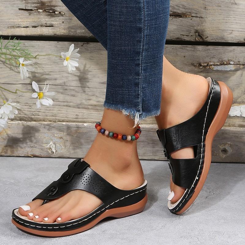 Mezzanine leopard print casual shoes for women, slope heel flat bottom large size beach cool slippers for women