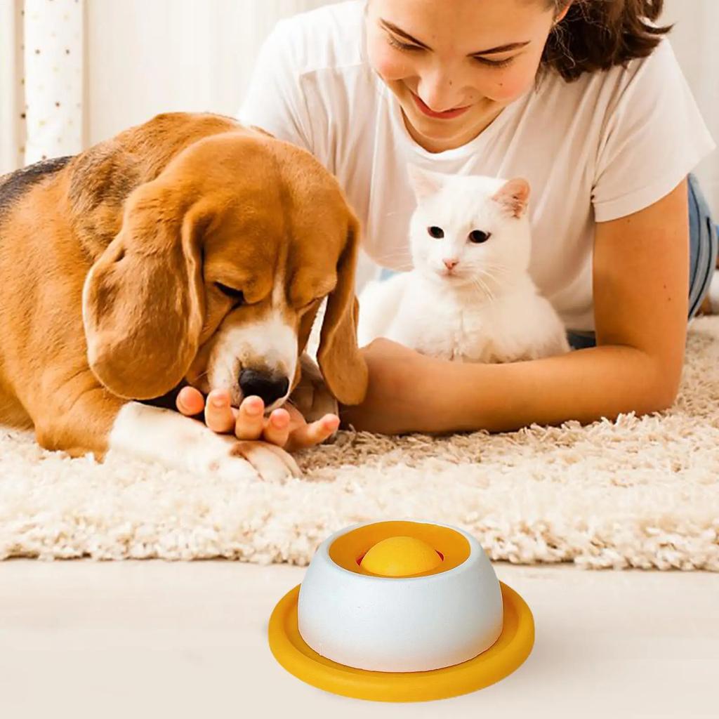 Interactive Pet Licking Mat for Cats and Dogs Non-Slip Slow Feeder Bowl with Raised Patterns Promotes Calmness and Oral Health