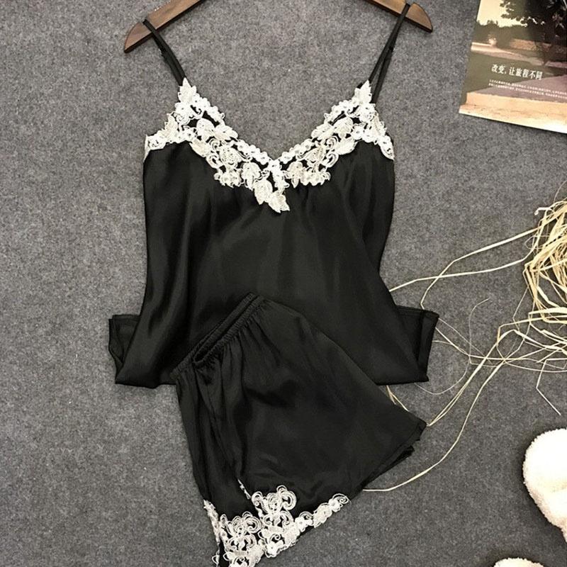 Elegant And Alluring Satin Lace Sleepwear Babydoll Lingerie Nightdress Pajamas Set For Women