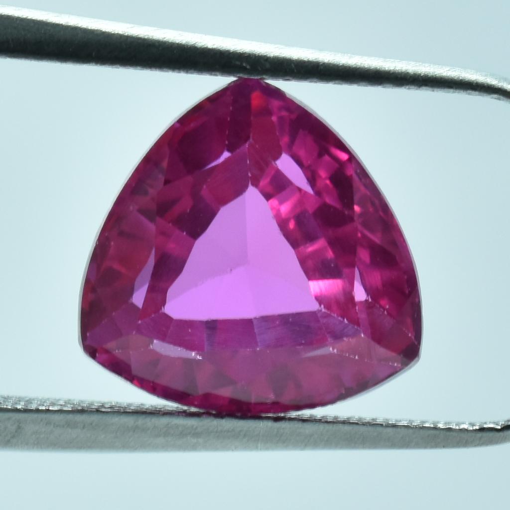 Natural Trillion Shape 4.55 Carat Pink Ceylon Sapphire CERTIFIED Loose Gemstone
