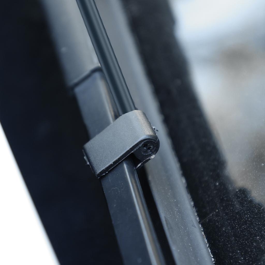 Universal Washer Nozzle Spray Jet For Mercedes Benz Sprinter VW Crafter 2500 3500 Mounted Onto Wiper Arm 2E1955985 2E1955986