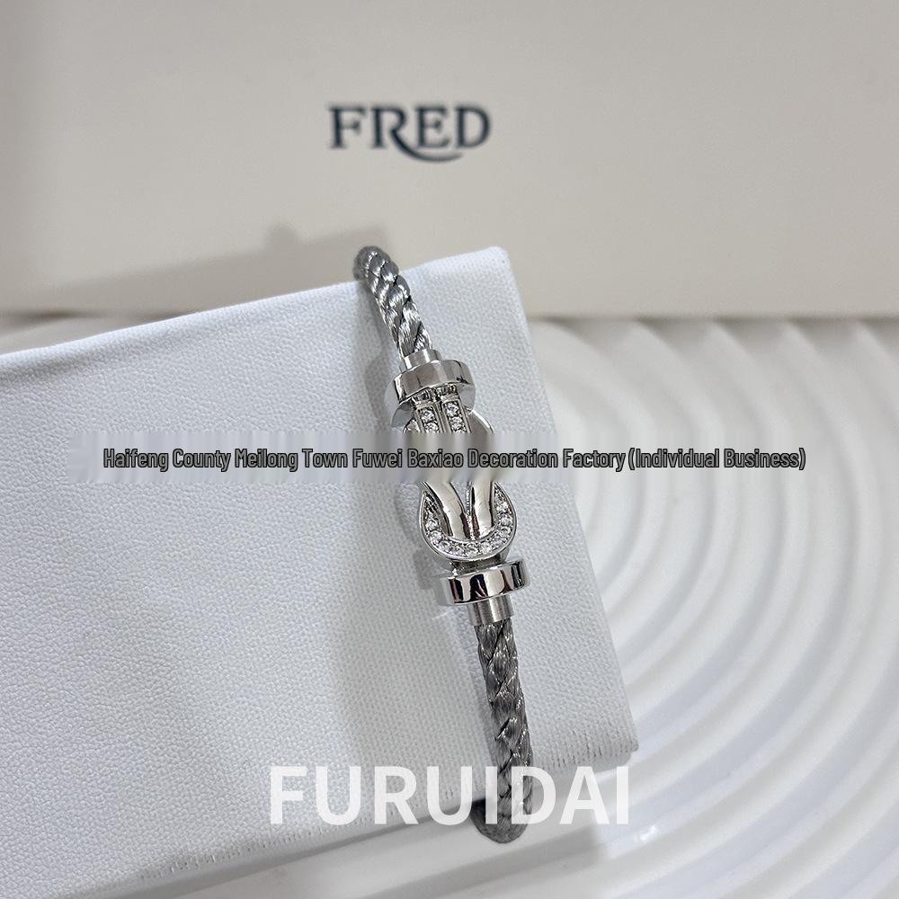 Fei Family Diamond Horseshoe Bracelet: Zodiac-Themed DIY Steel Wire for Couples