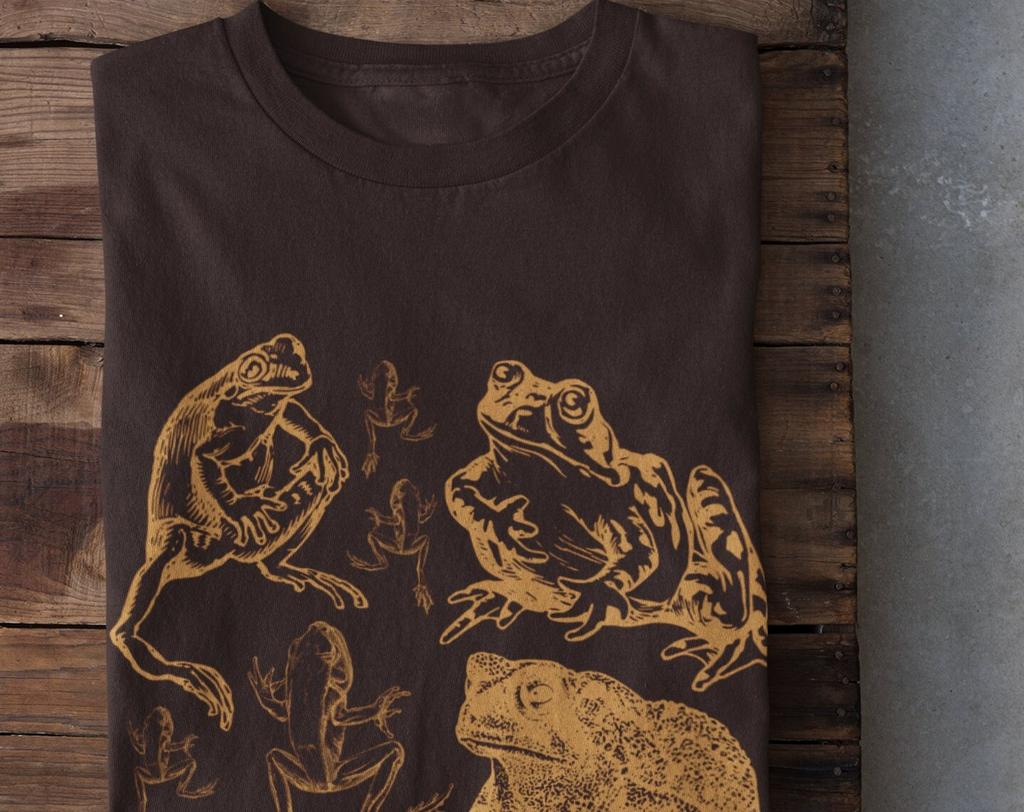 Cottagecore Frog T Shirt, Frog Lover Gift, Goth Punk Shirt, Gothic Tshirt, Grunge Clothes, Goblincore, Taxidermy, Horror,Alt Clothing,