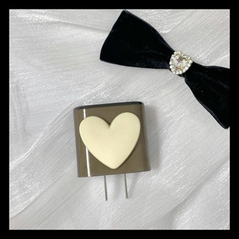 Schwarzes Herz 20W Apple Datenkabel Schutz für iPhone 14 Pro Max Schnelllader