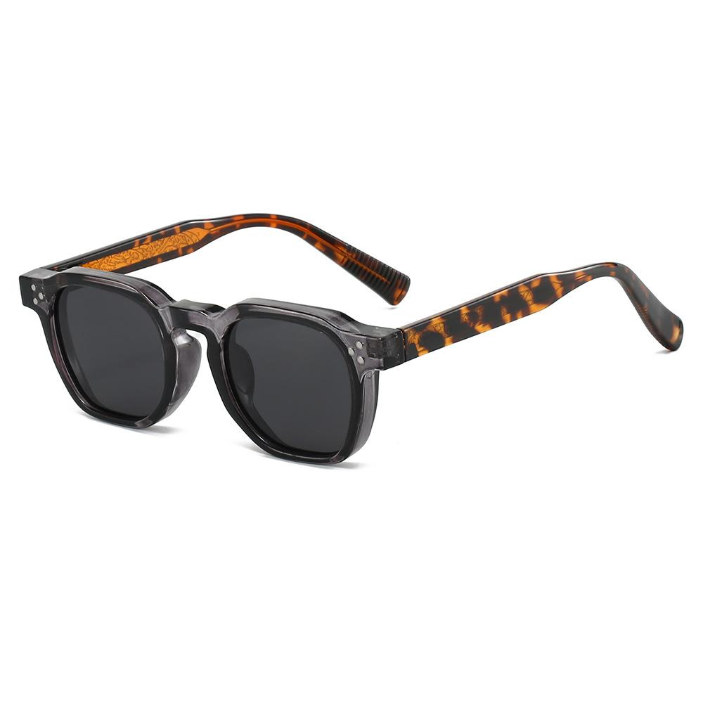 New Retro Tortoise Shell Square Sunglasses Women Men Y2K Trendy UV400 Protection Contrast Color Frame Design