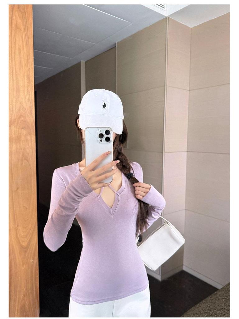 Spicy Girl V-neck Bow T-shirt: Women's Slim-Fit Long Sleeve Top for Early Spring