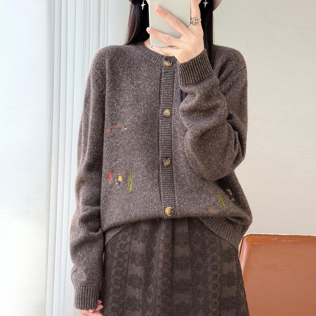 2026 A/W Pure Wool Round Neck Knit Cardigan with Embroidered Cactus Design