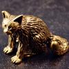Mini Retro Brass Cat Figurine Antique Style Animal Statue Delicate Desktop Ornament for Study Room Desk Home Decor Souvenir Gift