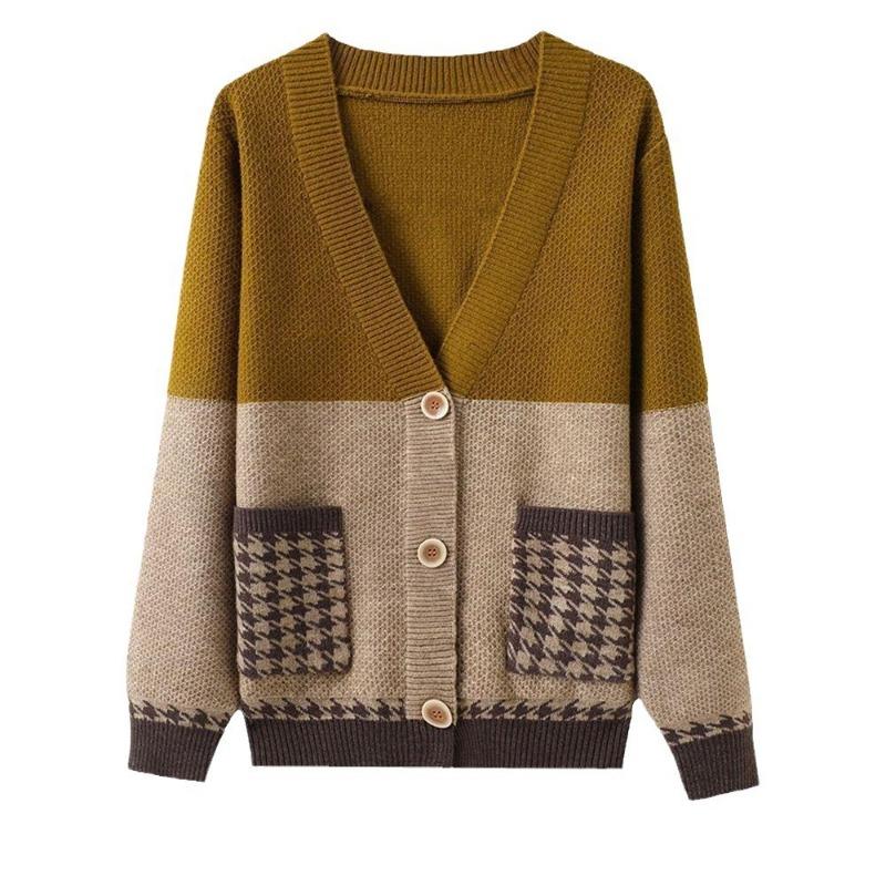 Spring and Autumn New Color Matching Knitted Sweater Women's Cardigan Medium Mother Pocket Sweater February August Sweater Jacket