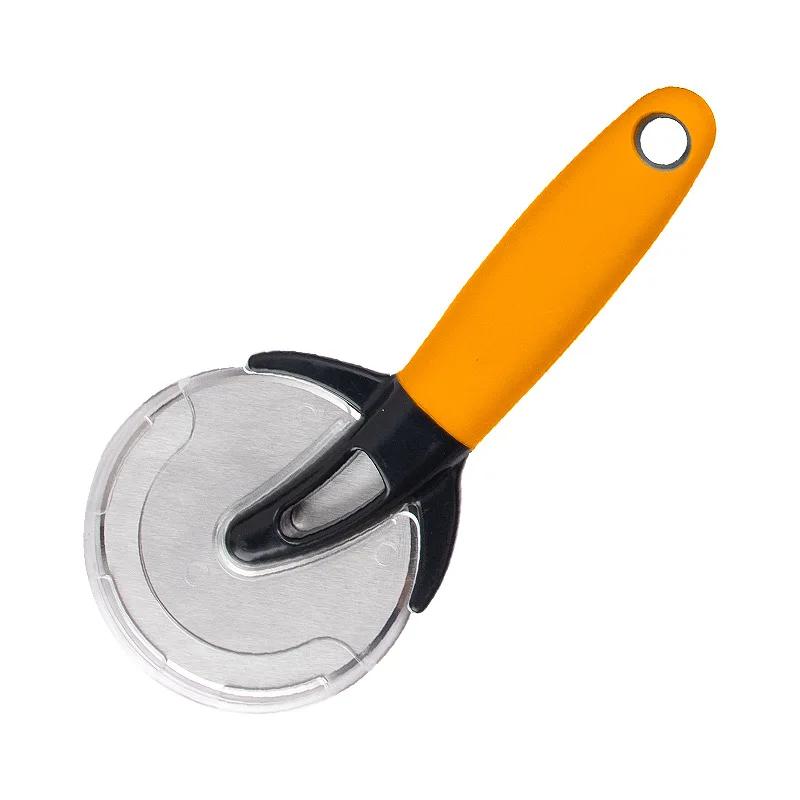 Hot sale Stainless Steel Black Abs Handle Pizza Wheel Cutter With Protective Cover