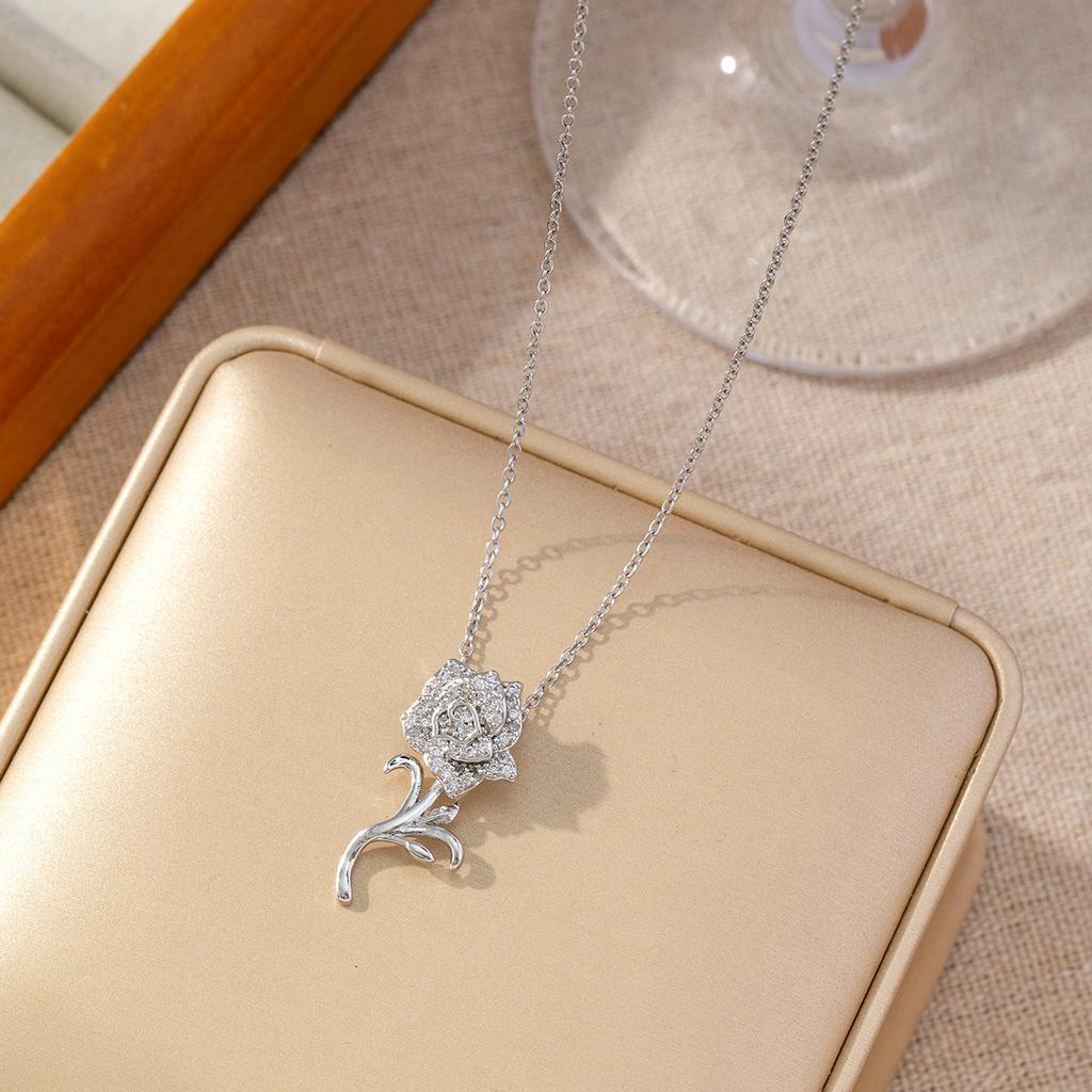 Micro Paved Titanium Steel Cross Pendant Necklace For Women Stylish Versatile Delicate Collarbone Chain