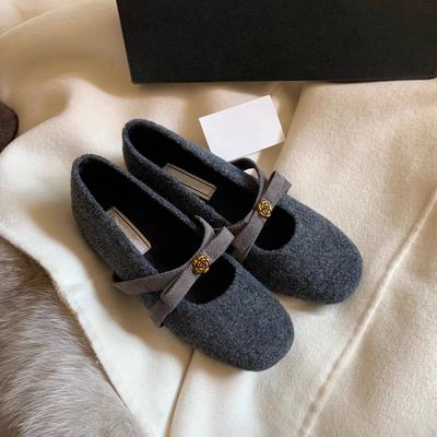 Uncle Zhou's House~ Autumn and Winter New Korean Xiaoxiangfeng Retro Camellia Inner Height Increase and Velvet Mary Jane Woolen Women's Shoes