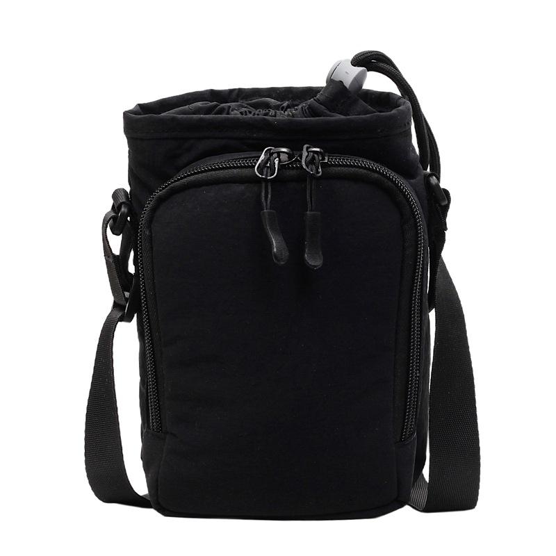 

Корейская версия повседневной универсальной маленькой квадратной сумки 2025 весна новая модная нишевая сумка через плечо женская сумка-мессенджер спортивная сумка чёрный