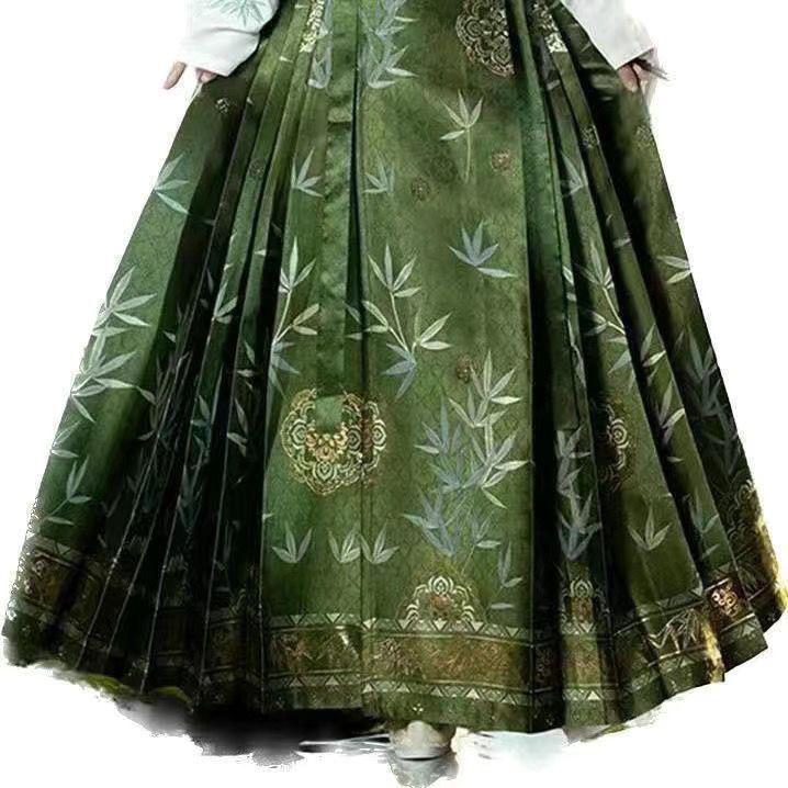 Guofeng Hanfu Set: Green Mamian Skirt & Ming Style Shirt - New Autumn Collection