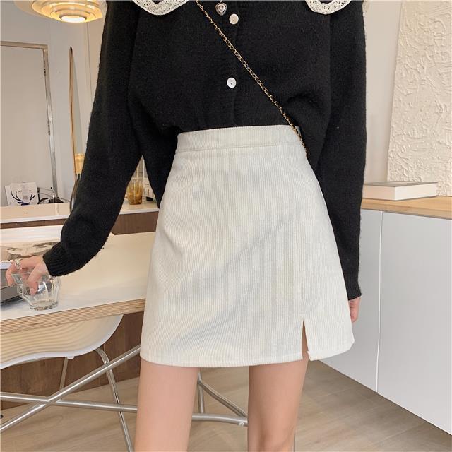 2022 Autumn/Winter Women's High-Waist Retro Corduroy A-Line Skirts: Anti-Exposure, Slim Fit, and Split Design